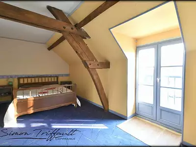Maison, 255 m²