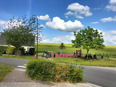 Terrain, 713 m²