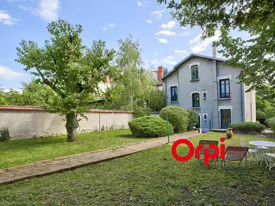 Maison, 175 m²