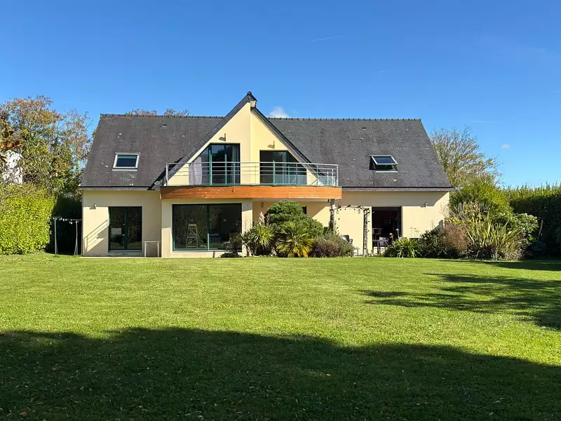 Maison, 223 m²