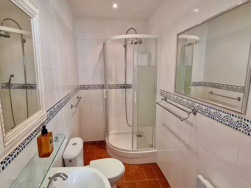Maison, 220 m²
