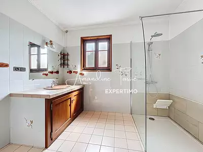 Maison, 162,8 m²