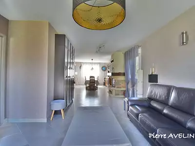 Maison, 165 m²