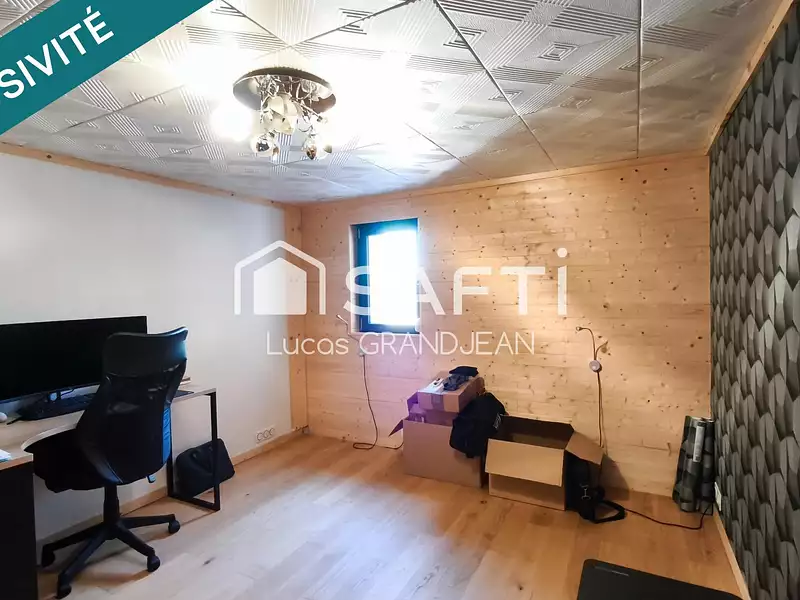 Maison, 115 m²