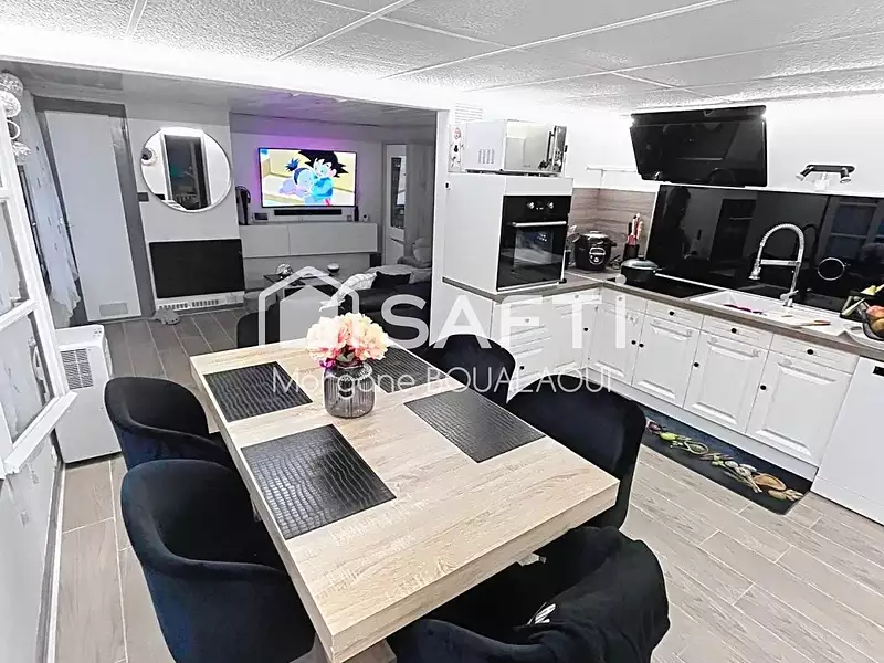Maison, 93 m²