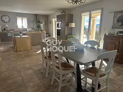 Maison, 190 m²
