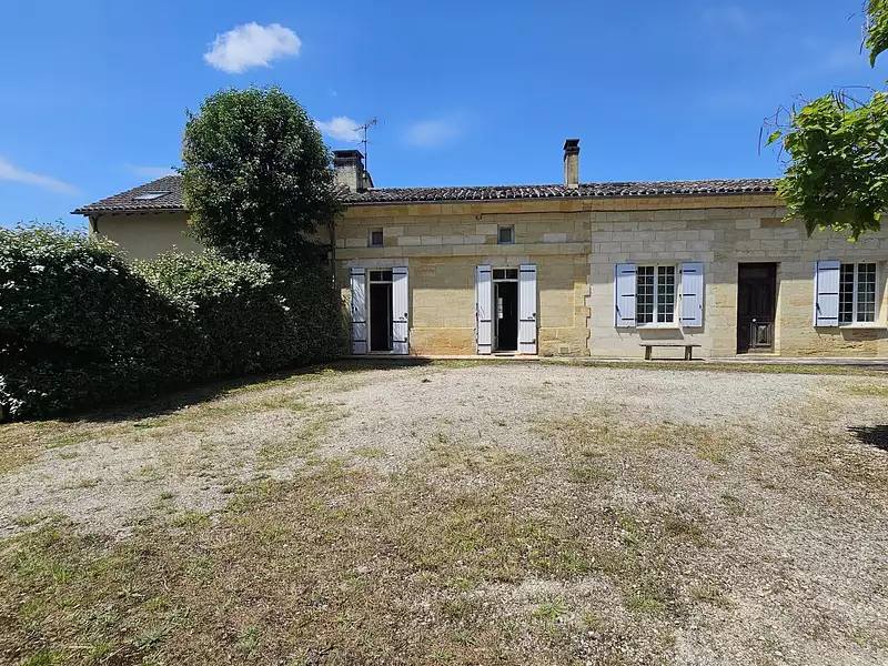 Maison, 270 m²