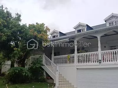 Maison, 175 m²