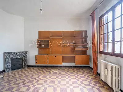 Maison, 235 m²