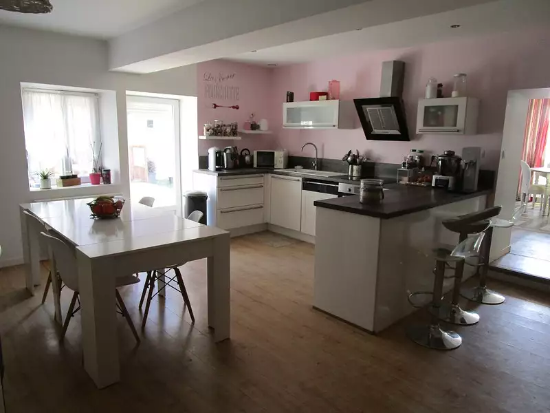 Maison, 179 m²
