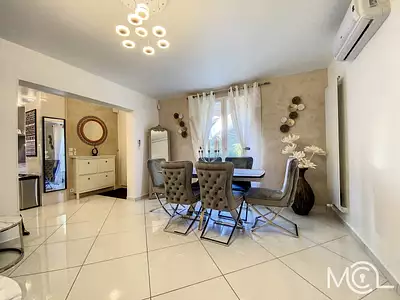 Maison, 180 m²