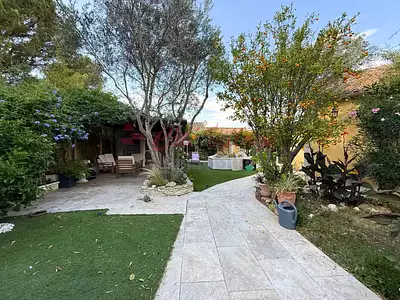 Maison, 191 m²