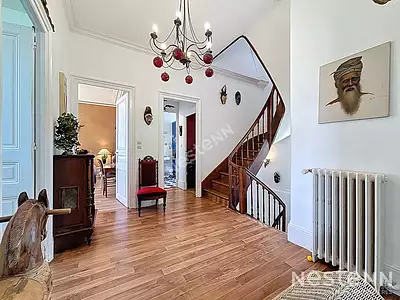 Maison, 250 m²
