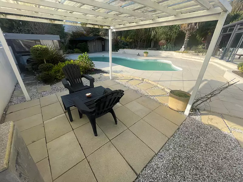 Maison, 225 m²