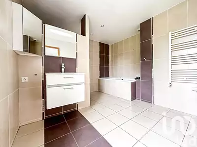 Maison, 195 m²