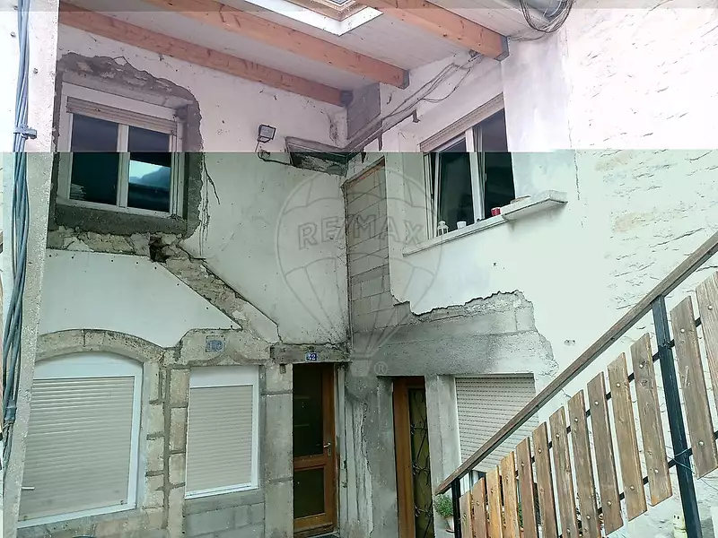 Immeuble, 306 m²