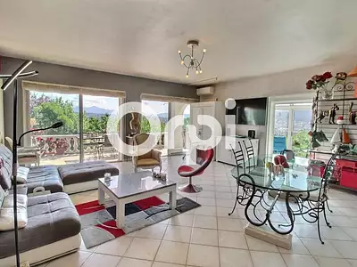 Maison, 200 m²