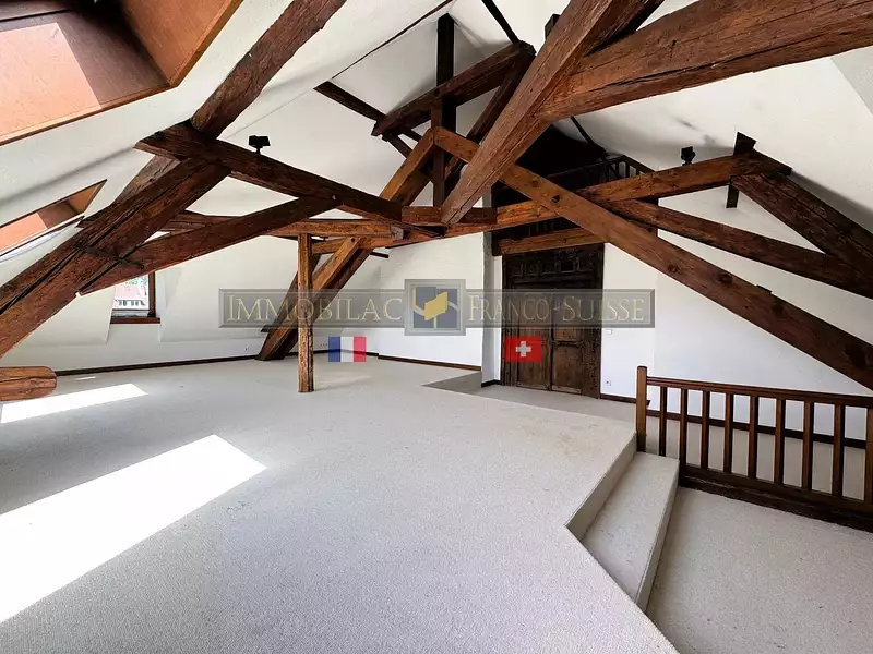 Appartement, 243 m²