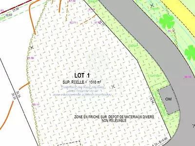 Terrain, 1 010 m²