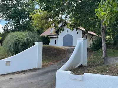 Maison, 185 m²