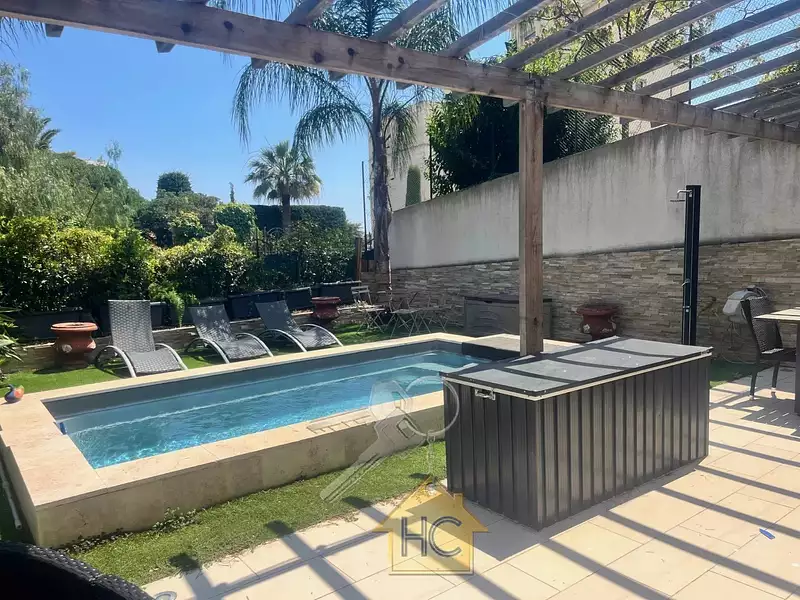 Maison, 140 m²