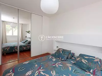 Maison, 240 m²