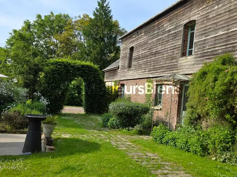 Maison, 275 m²