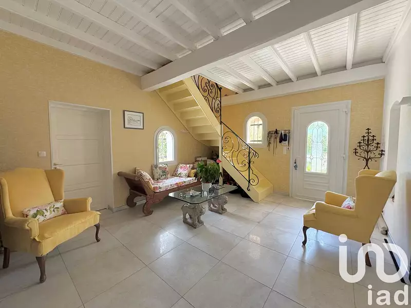 Maison, 244 m²