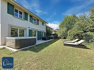 Maison, 102 m²