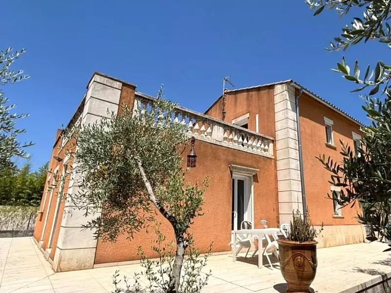 Maison, 290 m²