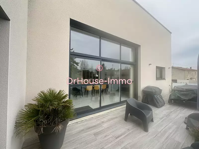 Maison, 204 m²