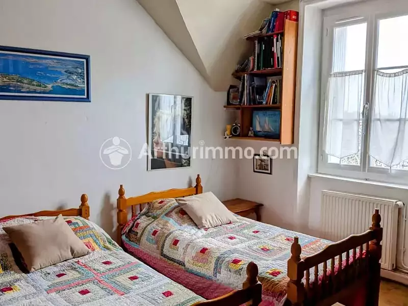 Maison, 166 m²