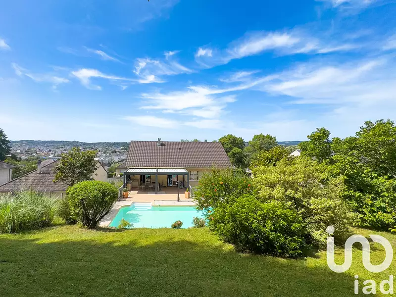 Maison, 190 m²
