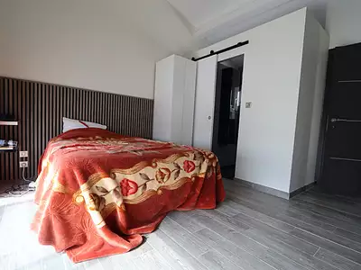 Maison, 220 m²