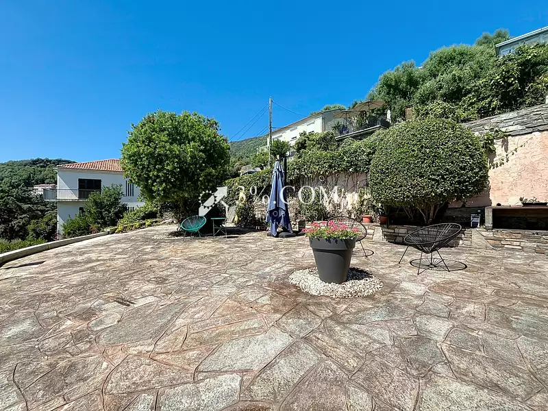 Maison, 165 m²