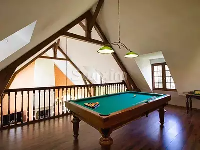 Maison, 201 m²