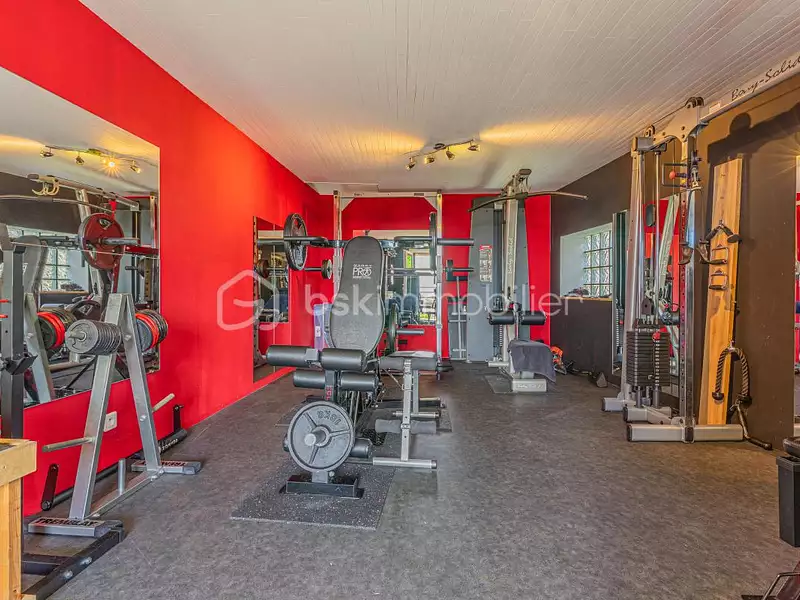 Maison, 167 m²