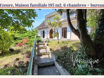 Maison, 195 m²