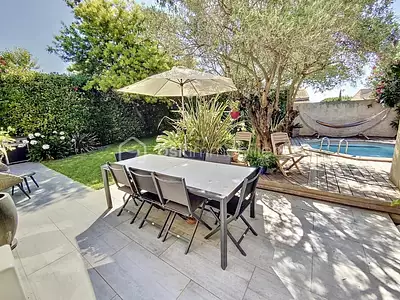 Maison, 178 m²