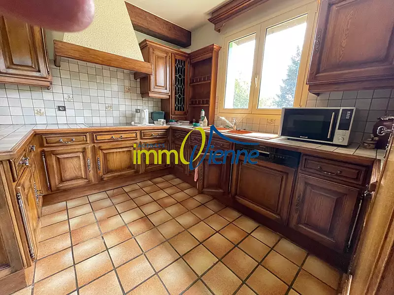 Maison, 180 m²