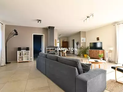 Maison, 167 m²