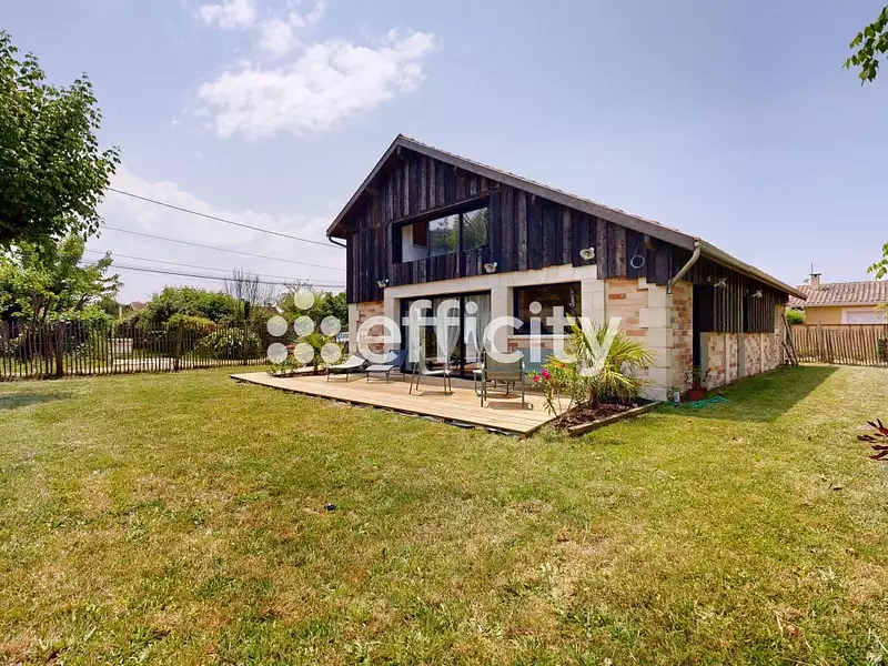 Maison, 160 m²