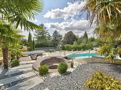 Maison, 603,58 m²