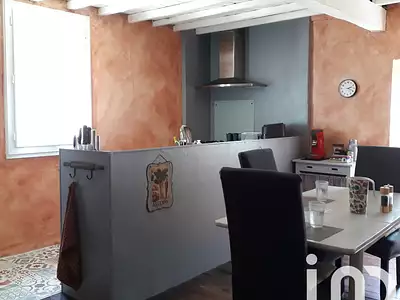 Maison, 77 m²