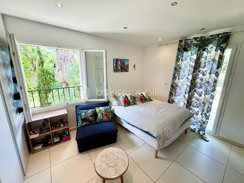 Maison, 191 m²