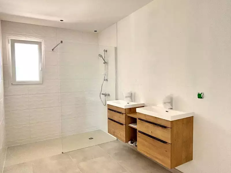 Maison, 94 m²