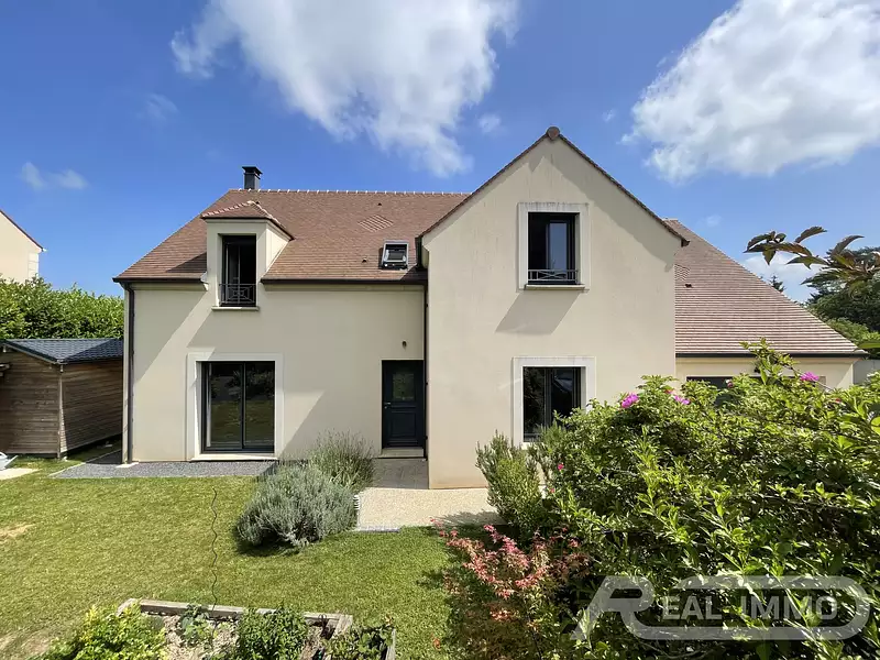 Maison, 180 m²