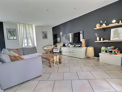 Maison, 174 m²