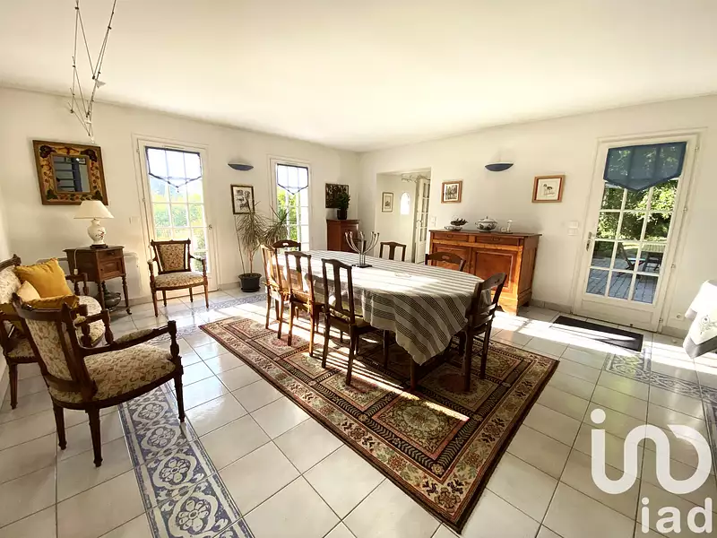 Maison, 193 m²