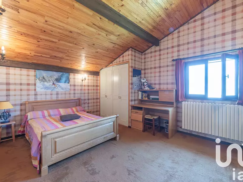 Maison, 227 m²